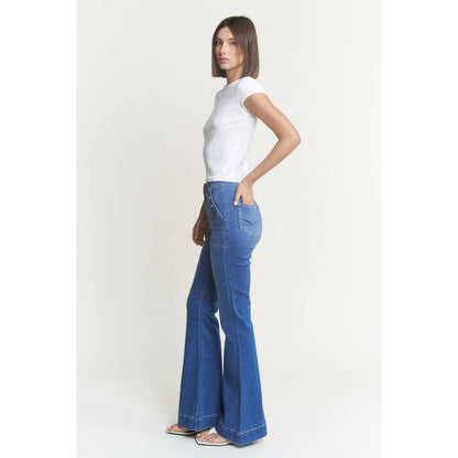 HIGH RISE FLARE WITH BUTTON PATCH POCKET