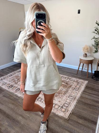 Malibu Mid-Rise Shorts