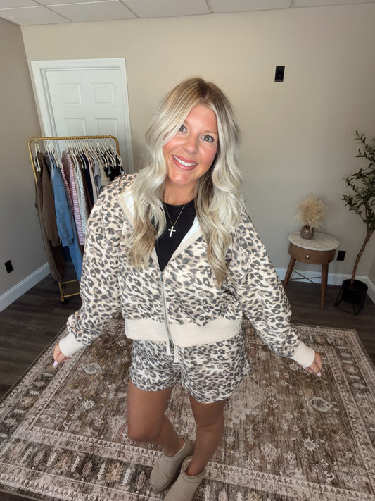 LEOPARD ZIP UP