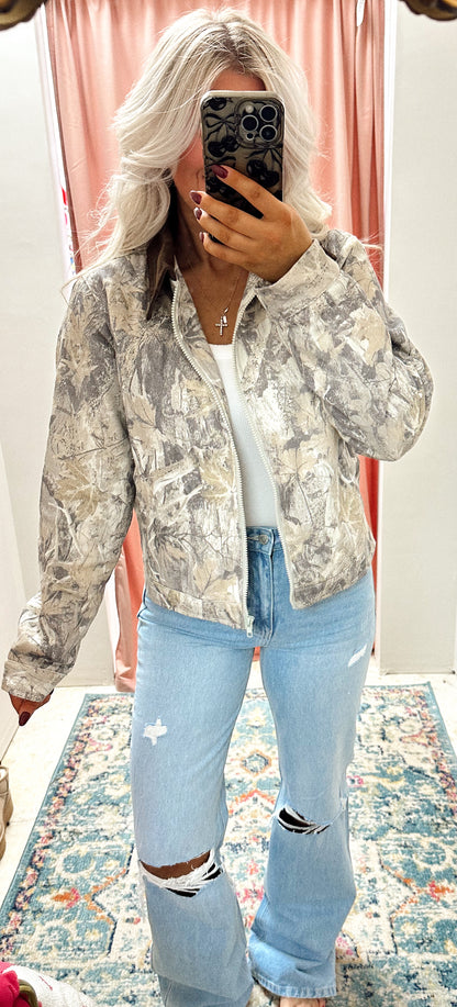 CAMO BARN JACKET
