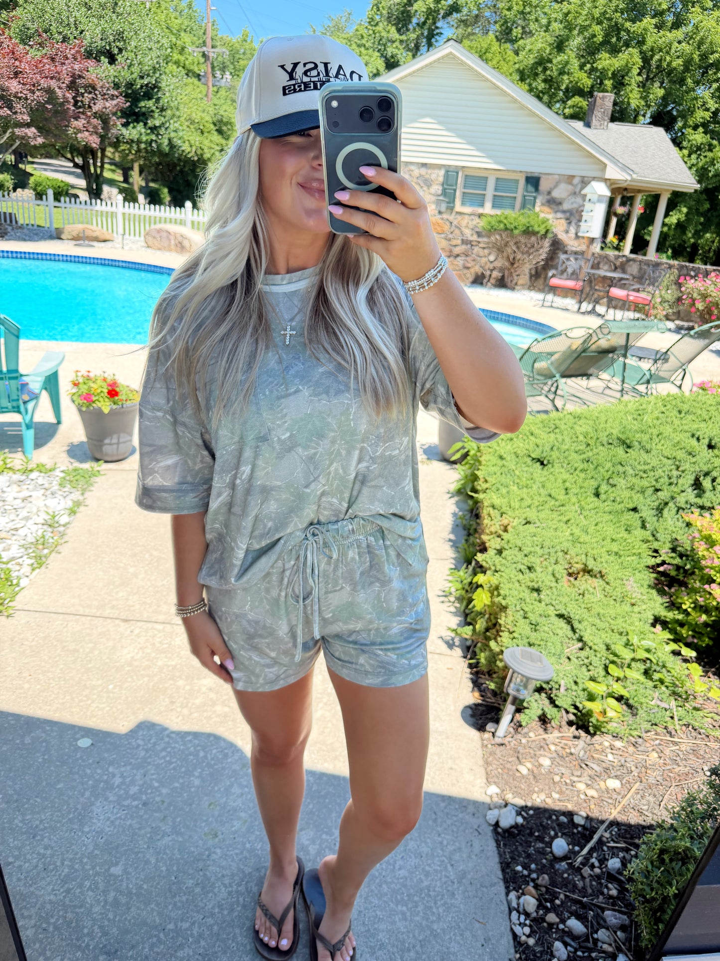 Leslie Camo Shorts Set