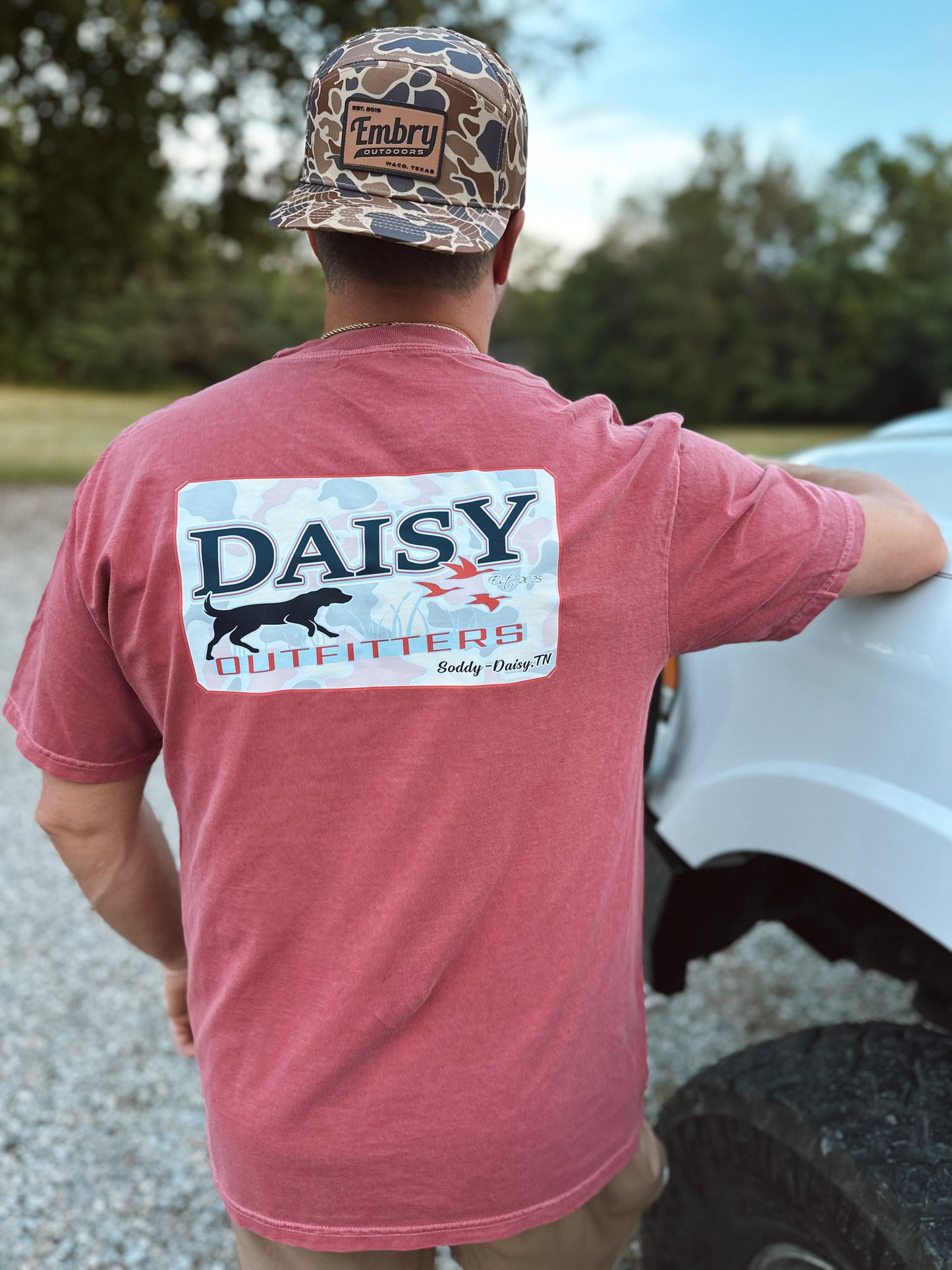 Daisy Outfitters Tee