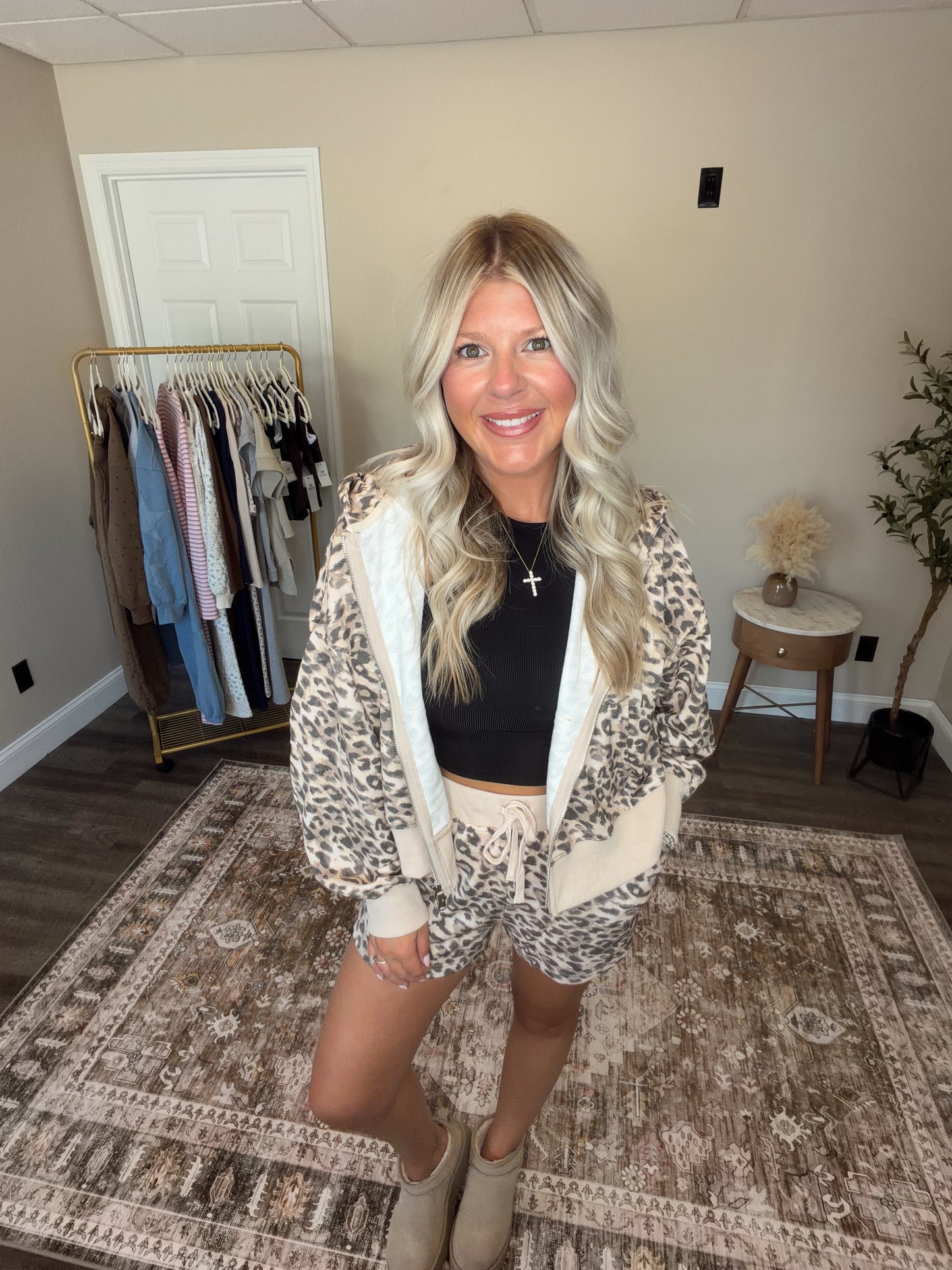 LEOPARD ZIP UP