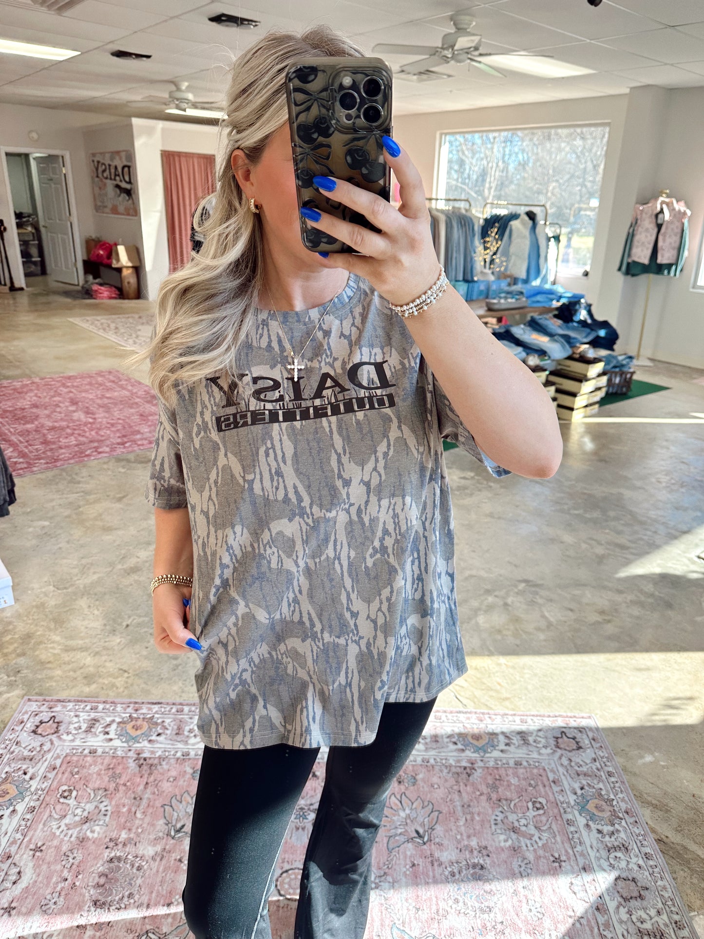 Birdie X Daisy Bottomland Tee