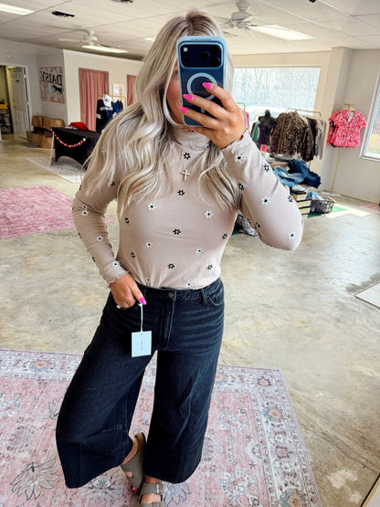 Black High Rise Crop Wide Leg Jeans
